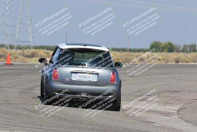 media/Sep-20-2025-Extreme Speed (Sat) [[1fcc23683c]]/Orange (Mid Intermediate)/Session 3 (Offramp)/